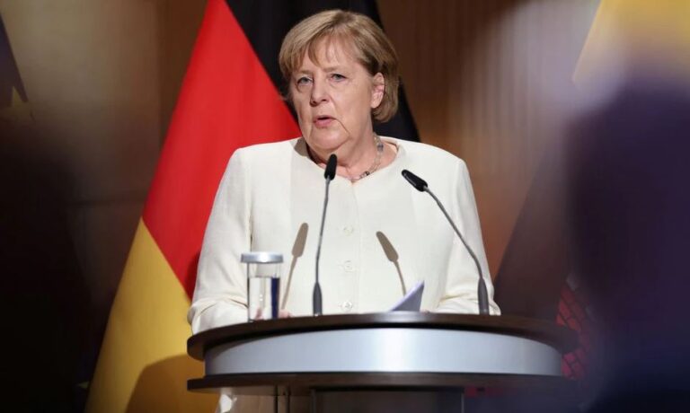 Shqipëria në BE, Merkel: Datën e bllokova unë