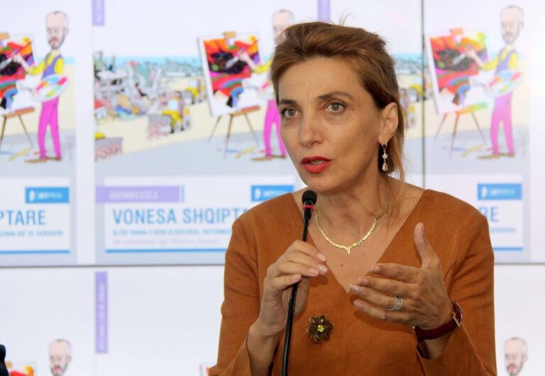 Mimoza Ahmeti letër Ramës: Duhet reformë në art dhe letërsi