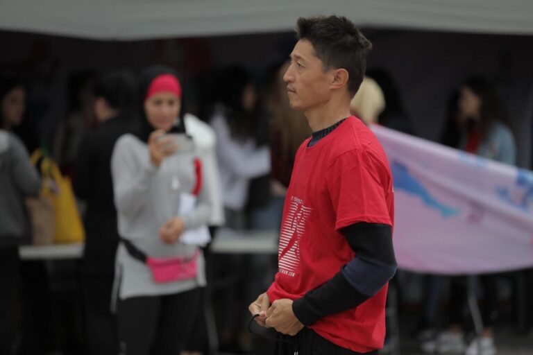 FOTO-LAJM / Hazizi dhe Fatima nga Afganistani i bashkohen Maratonës së Tiranës