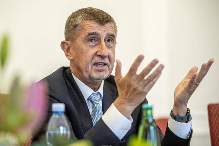 Iu zbulua kështjella e blerë në Francë. Kryeministri çek mohon përfshirjen e tij në “Pandora Papers”