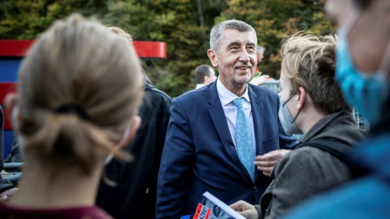 Kryeministri miliarder pranon humbjen në zgjedhje