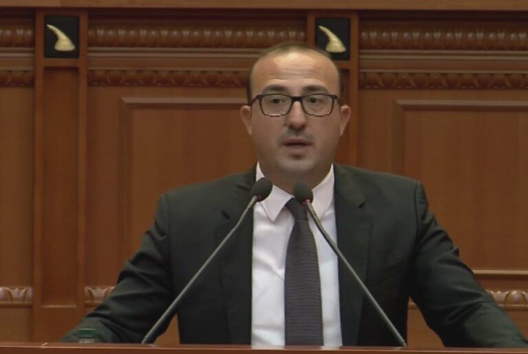 Deputeti i PD-së, Korreshi tregon afatin për nisjen e grevës së urisë