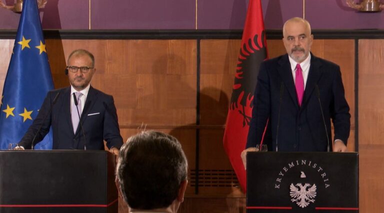 Kryeministri Rama flet për raportin e KE: Shqipëria, përparim në reformat kyçe. Bllokimi nga vendet e BE bëhet për politikë