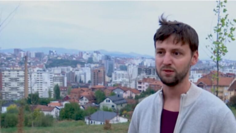 Thirrja që serbi i dërgon vendit të tij: T’i kërkojmë falje Kosovës