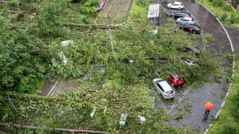 Kaos dhe pasoja, stuhitë ”mbërthejnë” Europën Perëndimore