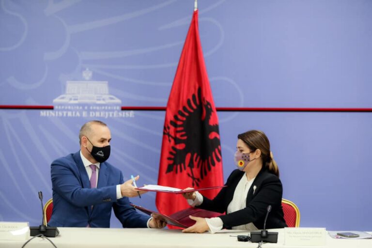 Të dënuarit me çrregullimeve mendore, do të ikin nga burgu i Shënkollit. Firmoset marrëveshja