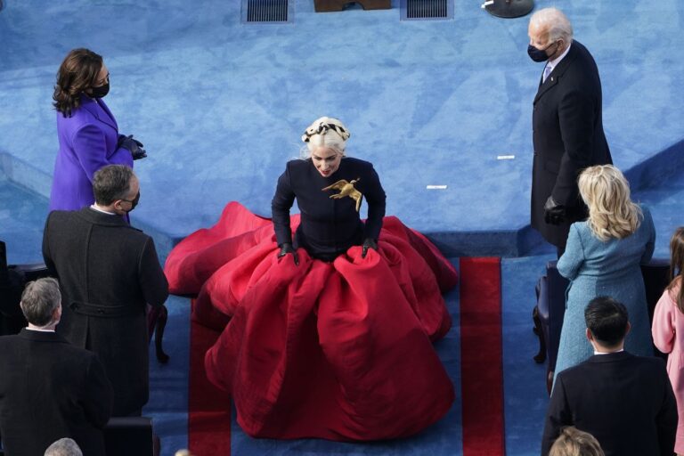 Inaugurimi i presidentit Biden, Lady Gaga pranon se mbante jelek anti-plumb