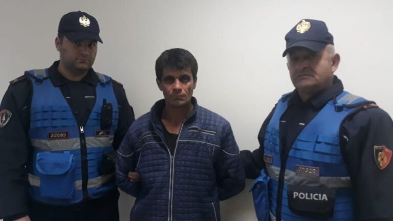 Vrasja horror e 8-vjeçarit/ SHÇBA nis hetimet për policinë e Fierit