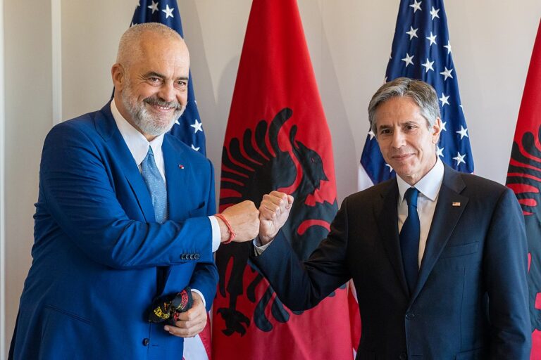 Sanksionet e SHBA ndaj Iranit, Blinken: Nuk do të tolerojmë goditjen e Shqipërisë