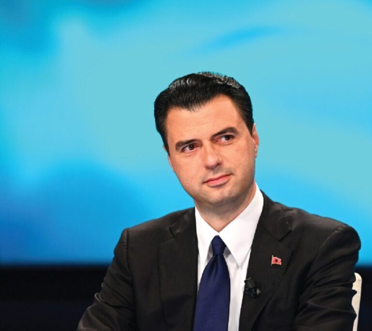 Basha tregon bisedën me Berishën: Ma ka thënë se ”nuk vë njeri as PD-në para vetes time”