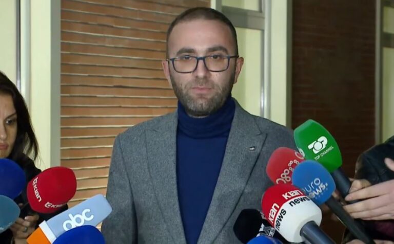 Bardhi: 5 nga 71 kryetarët e degëve të PD-së kundër Kuvendit të 18 dhjetorit