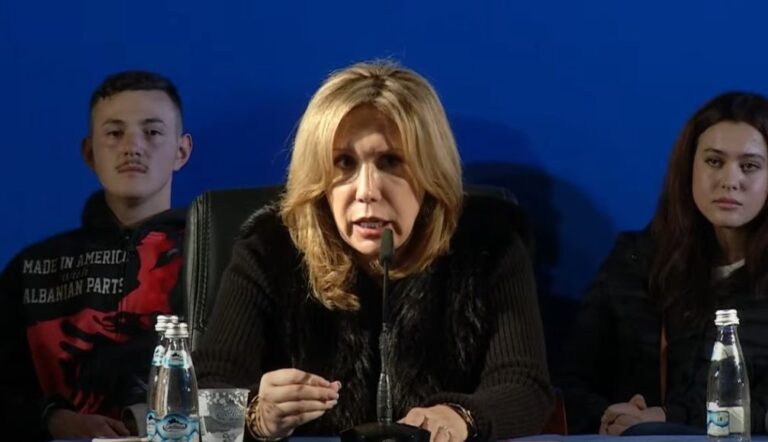 Tërhiqet Evi Kokalari: Distancohem nga politika në Shqipëri, i kthehem jetës time në SHBA
