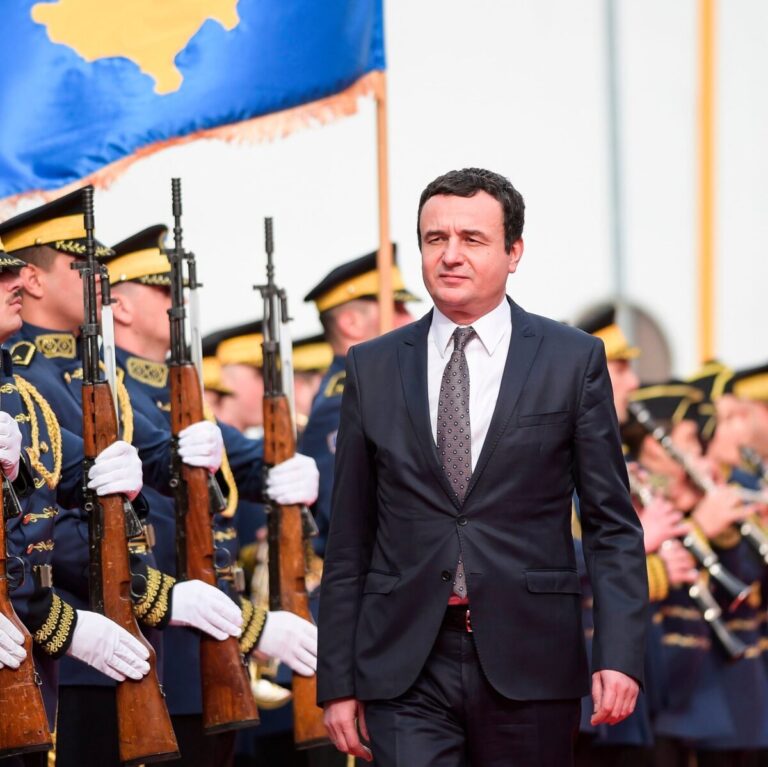 Kryeministri i Kosovës, Albin Kurti në SHBA. Do të marrë pjesë në Konventën Kombëtare Demokratike