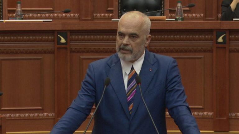 ”Sherr” për buxhetin/ Rama-PD: Nuk keni ardhur nga Hëna, ishte 74% kur morëm detyrën