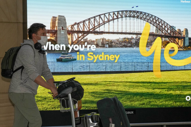 Australia mbyll sërish kufijtë për shkak të variantit të ri të COVID-19