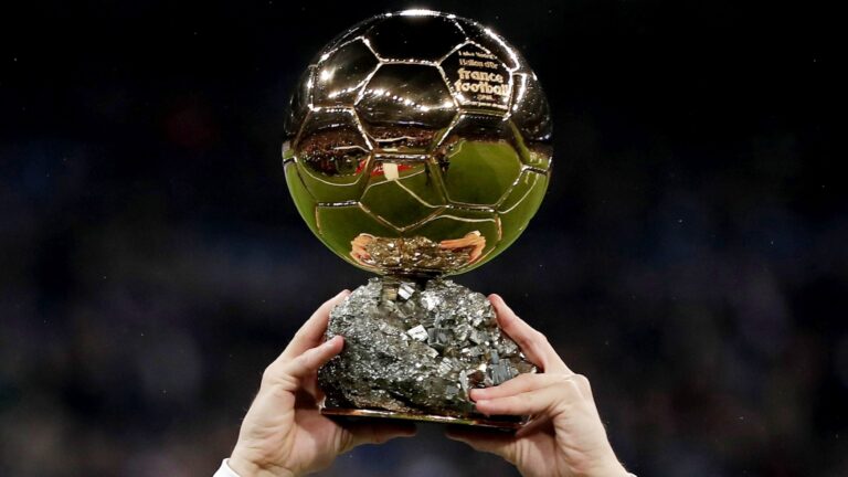 ”Topi i Artë”, 30 futbollistët më të mirë në planet. Çudirat e France Football