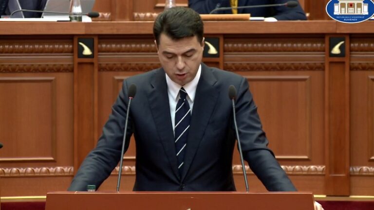 Basha i përgjigjet Ramës: Mos u fshih në dhomën e miellit! Ke korruptuar një pjesë të SPAK-ut