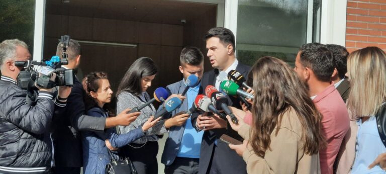 “Përpjekje për një puç në PD!” Basha thirrje Sali Berishës: Mjaft ndihmove Edi Ramën!