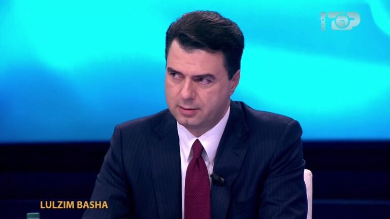 Intervista te ”Open” në Top Channel, sherri i Bashës dhe Desadës me gazetarët