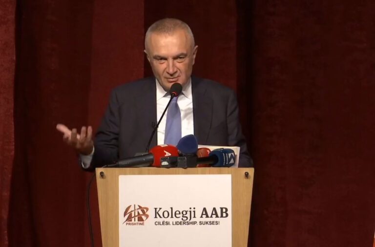 Presidenti Meta kritika Ballkanit të Hapur: Një rrymë serbo-centriste po rreket të gjallojë në rajon