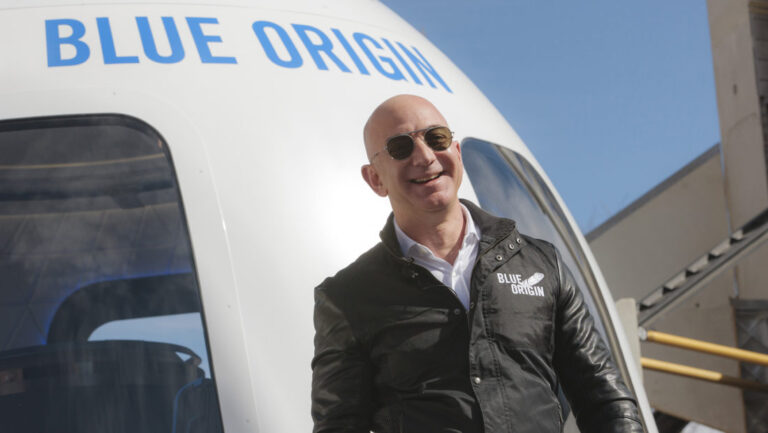 Historia e Jeff Bezos, si krijoi një fenomen global nga garazhi i shtëpisë