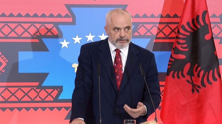 Rama: Po flet zëri i fallxhorit, bashkimi i Shqipërisë me Kosovën do ndodhë një ditë