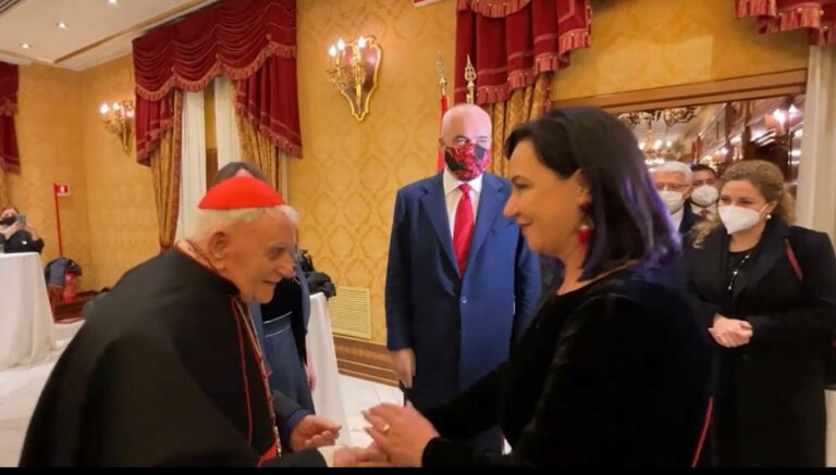 Kryeministri Rama në Vatikan: Papa na pret për herë të dytë, bashkë me Lindën e Zahon