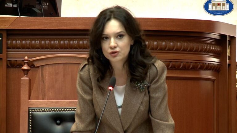 Spiropali: Buxheti i 2022 parashikon përfundimin e procesit të rindërtimit dhe vaksinim të plotë të qytetarëve!