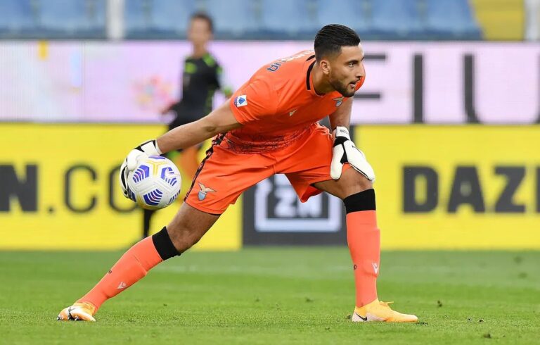 Thomas Strakosha arrin akordin me klubin anglez, mungon vetëm firma