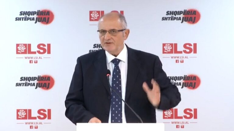 Petrit Vasili i përgjigjet Bardhit: Rrugëve janë lëshuar thashethemexhinj të pazarit Rama-Basha