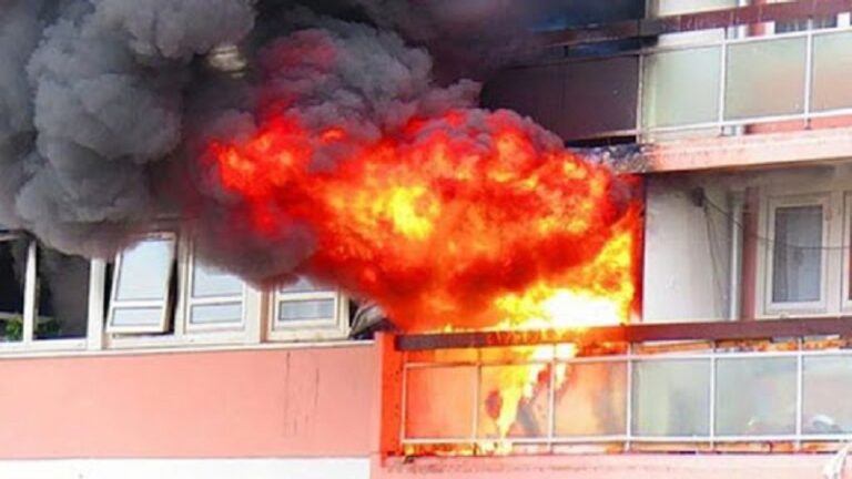 Zjarr në katin e katërt të pallatit në Tiranë, evakuohen menjëherë banorët