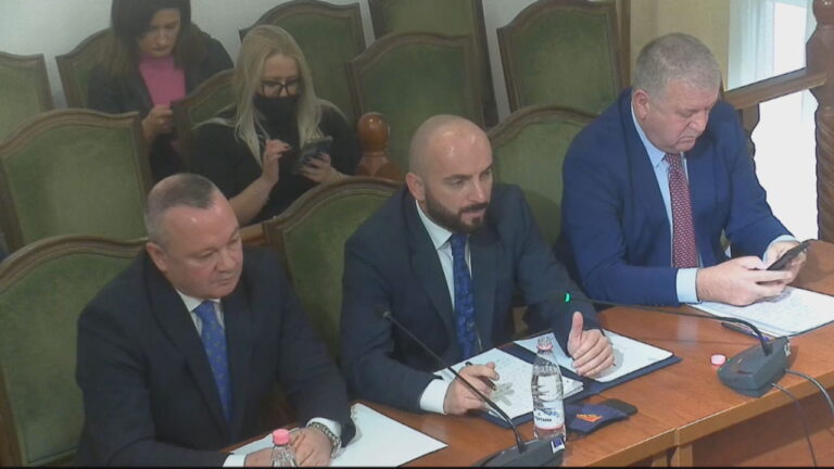 Grupet mafioze dhe 120 vrasjet pa autorë, Nano bën bilancin e parë si kryepolic