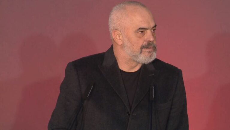 Rama: Na duhet një qendër olimpike në Tiranë