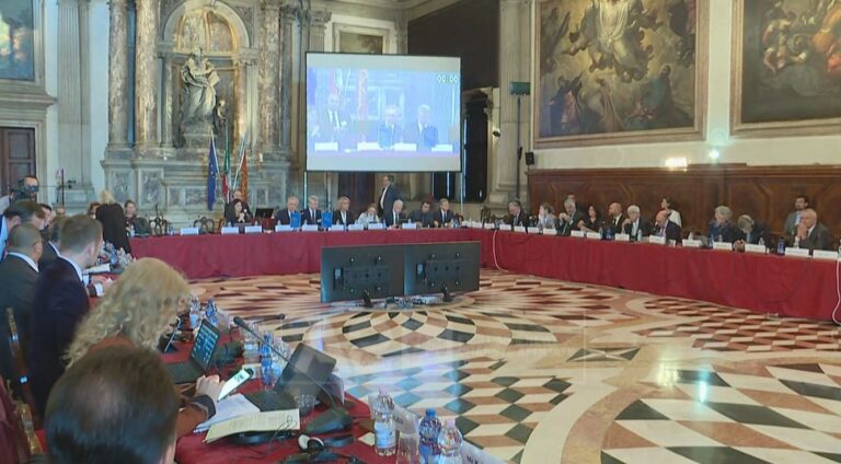 Draft-opinioni i Venecias për afatet e Vetting-ut: Propozimi i PS në përputhje me standardet europiane