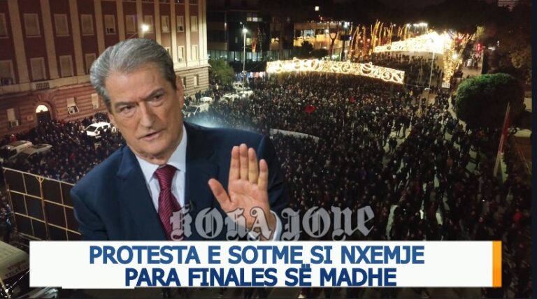 Protesta si nxemje para finales së madhe