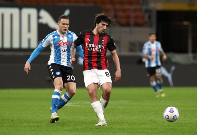 Beteja Milan-Napoli me lojtarë në kushte kritike, sonte në “San Siro”
