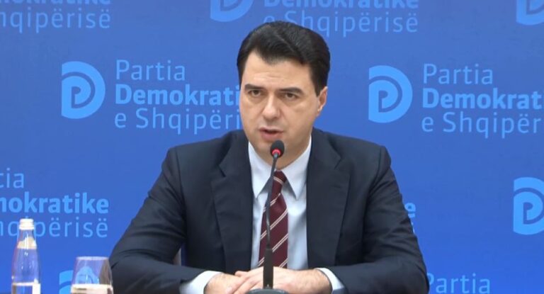 Basha: Ramës i uroj pleqësi të mbarë, politikisht mos i ardhtë kurrë njeri i tillë Shqipërisë