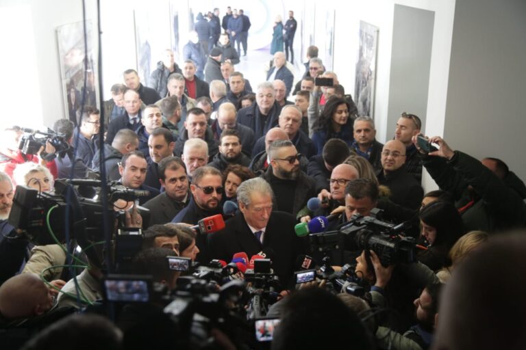 Berisha: Do të vendosemi në selinë e demokratëve!