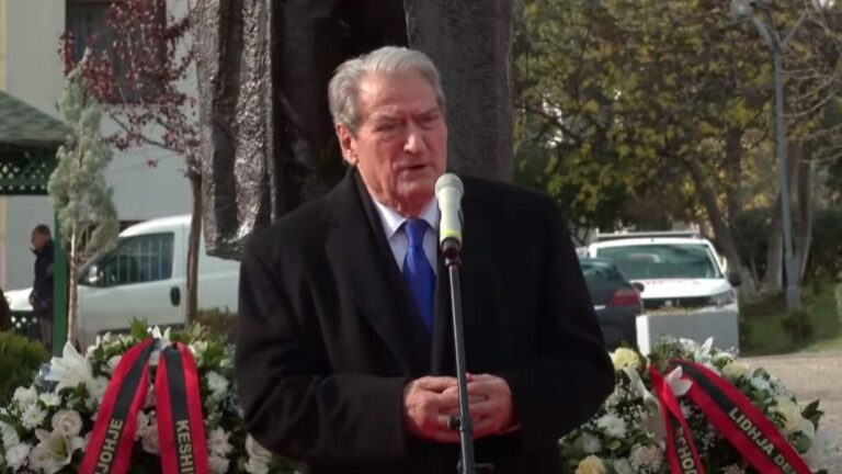 “Tradhtari më i madh”, Berisha: Basha preu kolonat që PD kishte ngritur