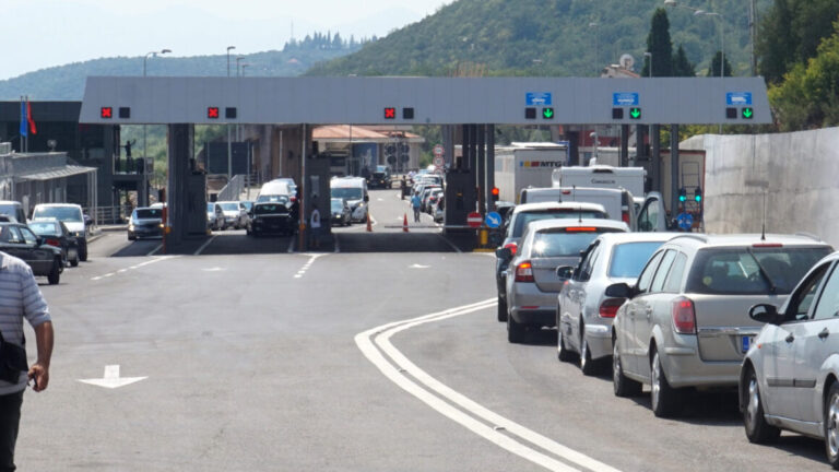 Vendimi/ Nga 2 janari hyrja në Malin e Zi vetëm me certifikatë vaksinimi dhe test negativ