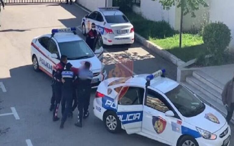 Arrestohet polici në Tiranë që dhunonte prej vitesh fëmijët dhe bashkëshorten