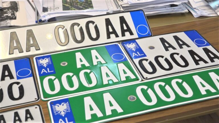 Targat e personalizuara, Gonxhja: Ndryshon koncepti, drejtuesi e mban edhe nëse ndërron makinën