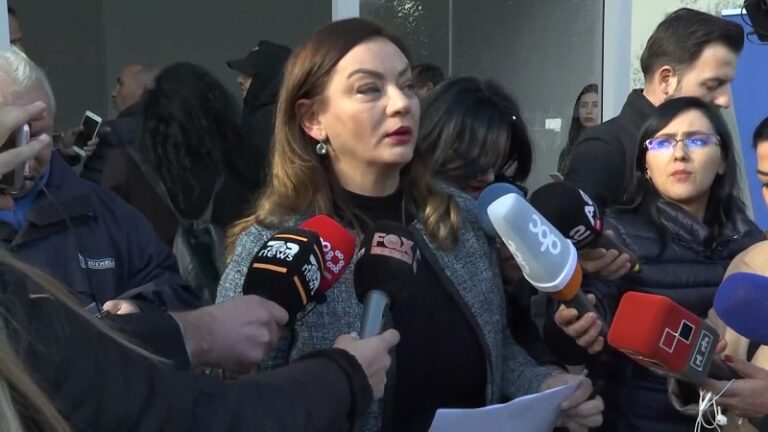 Vokshi: Basha do mbajë përgjegjësi për çdo shkop gome, ka vulën e turpit