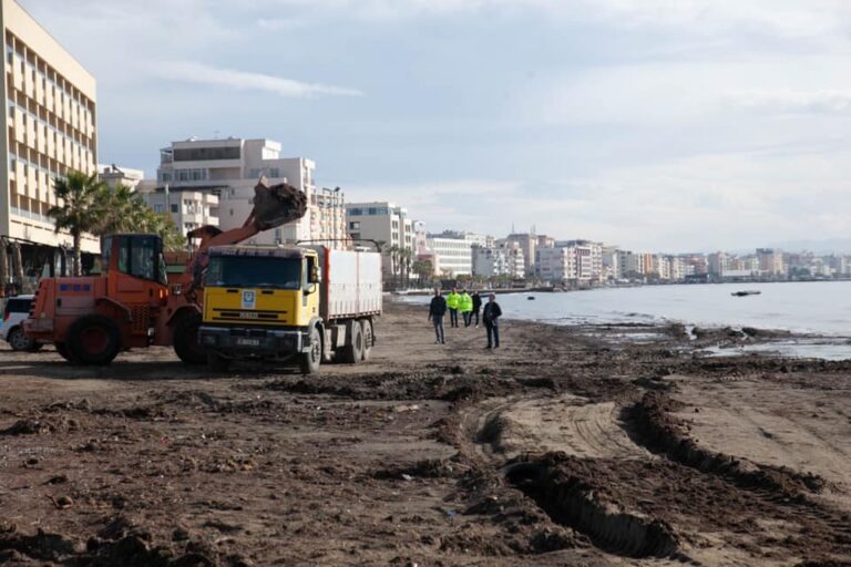 Nisin përgatitjet për sezonin e ri turistik në Durrës