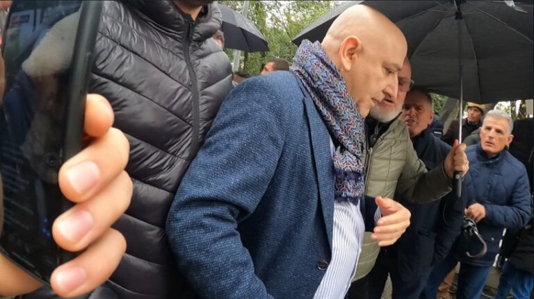 Ekskluzive/ Sulmohet nga demokratët Roland Bejko: Kështu ma kanë bërë komunistët në 1991