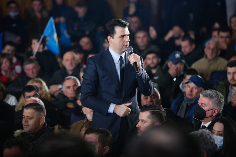 Të shtunën, Lulzim Basha takim me demokratët e Durrësit
