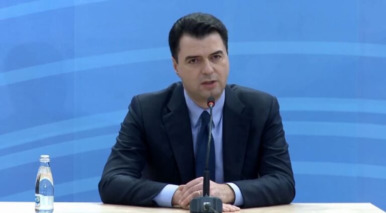 Basha: Përgëzoj policët, por drejtuesit e tyre janë vegël e partisë shtet