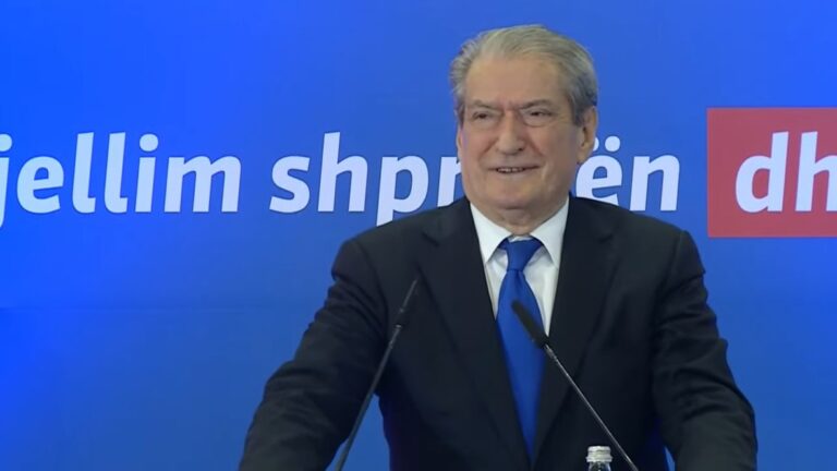 Berisha i drejtohet ndërkombëtarëve: Më 8 janar donim veç të nxirrnin banditët nga shtëpia jonë