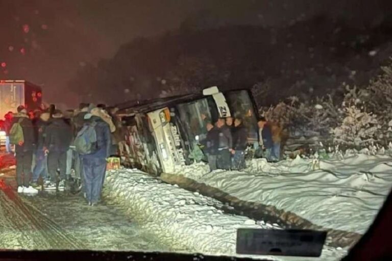 Aksidentohet në Serbi një autobus nga Kosova, raportohet për 9 persona të plagosur