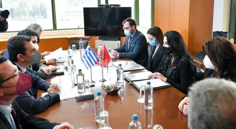 Belinda Balluku vizitë zyrtare në Athinë: Angazhim për të çuar përpara projektet e përbashkëta